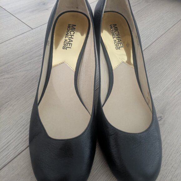 Michael Kors kitten heels - Picture 3 of 7